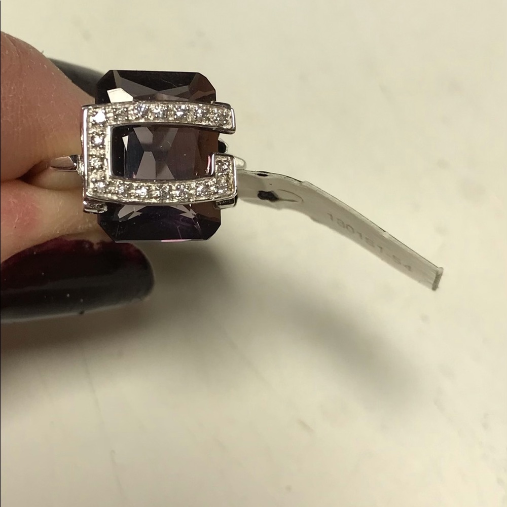 Guess Ring - Picture 8 of 10